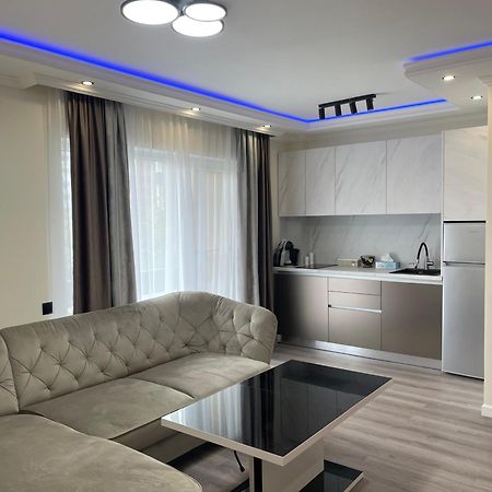 Prestige Suites - Cluj Luxury エクステリア 写真
