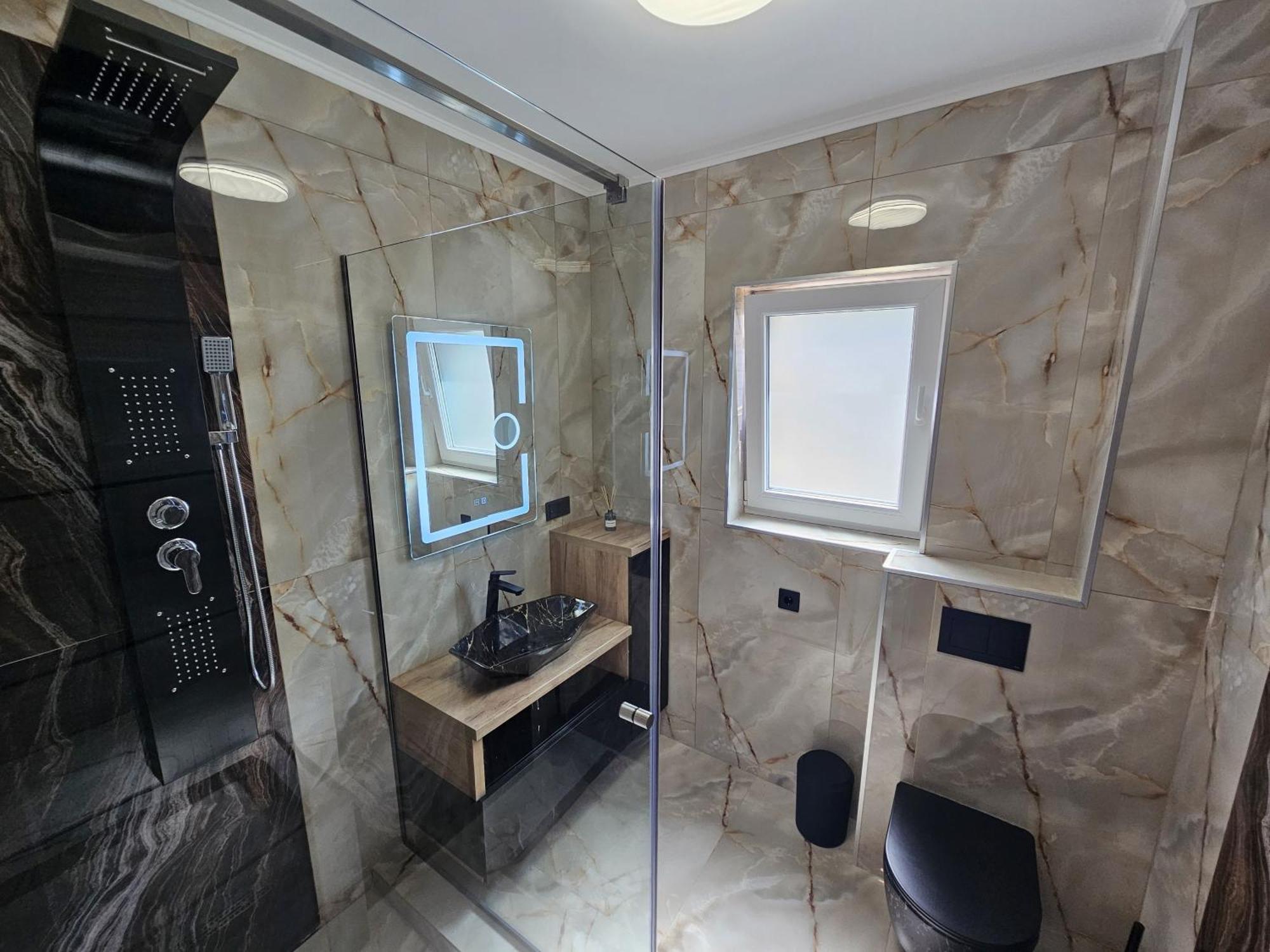 Prestige Suites - Cluj Luxury エクステリア 写真