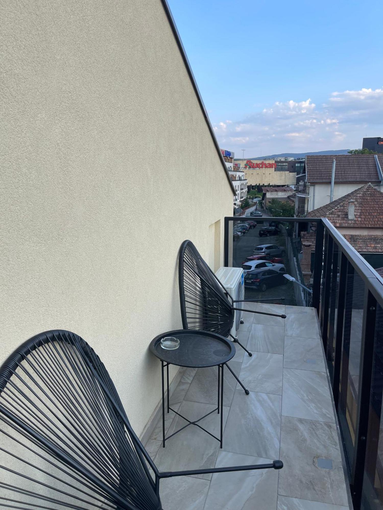 Prestige Suites - Cluj Luxury エクステリア 写真