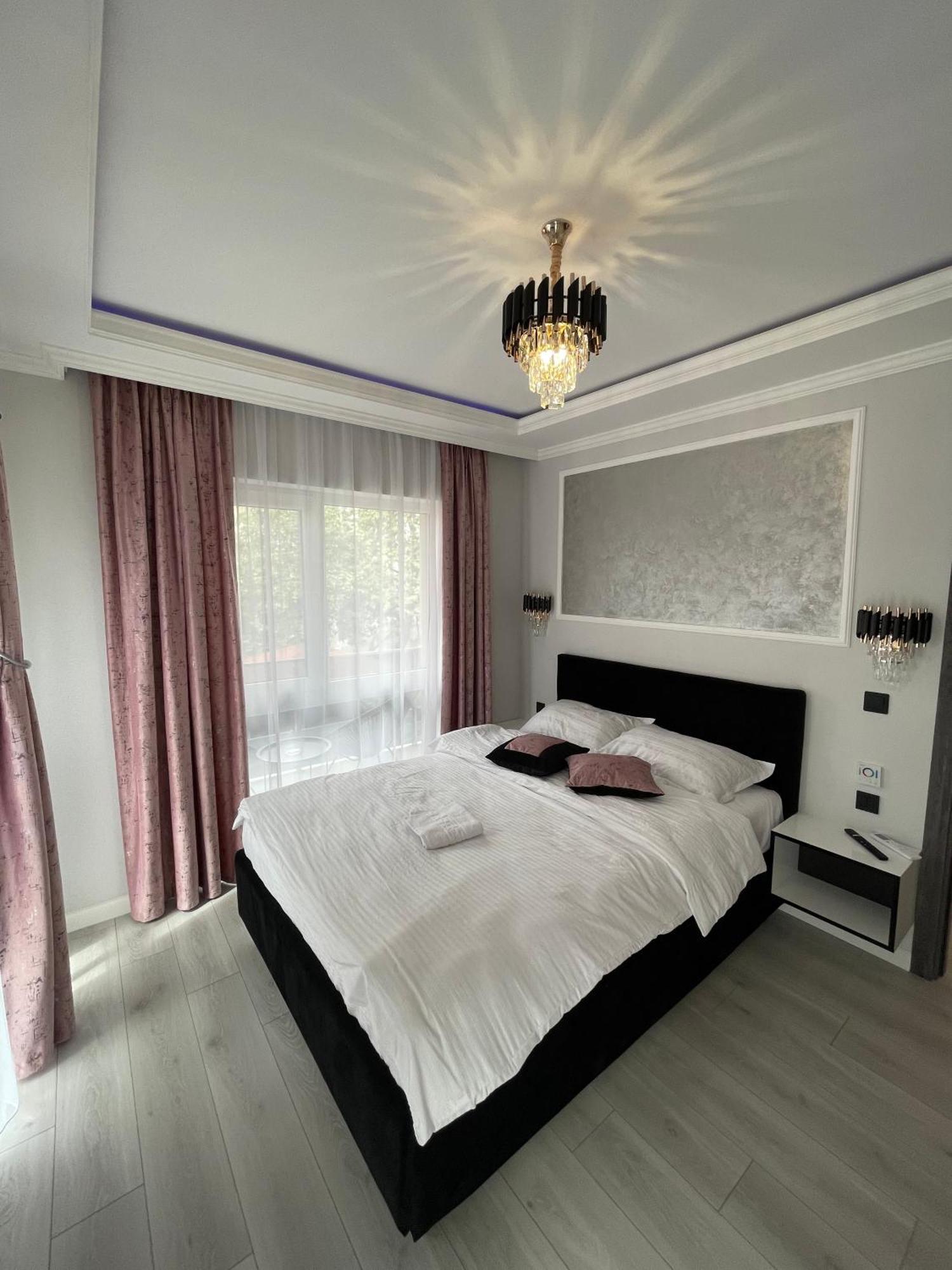 Prestige Suites - Cluj Luxury エクステリア 写真